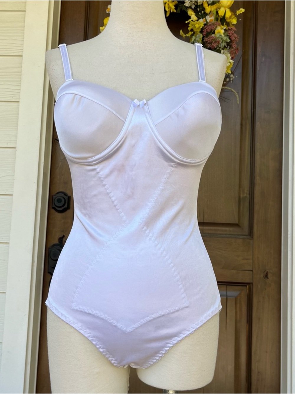 Classic White Shapewear Bodysuit - Women's Intimates